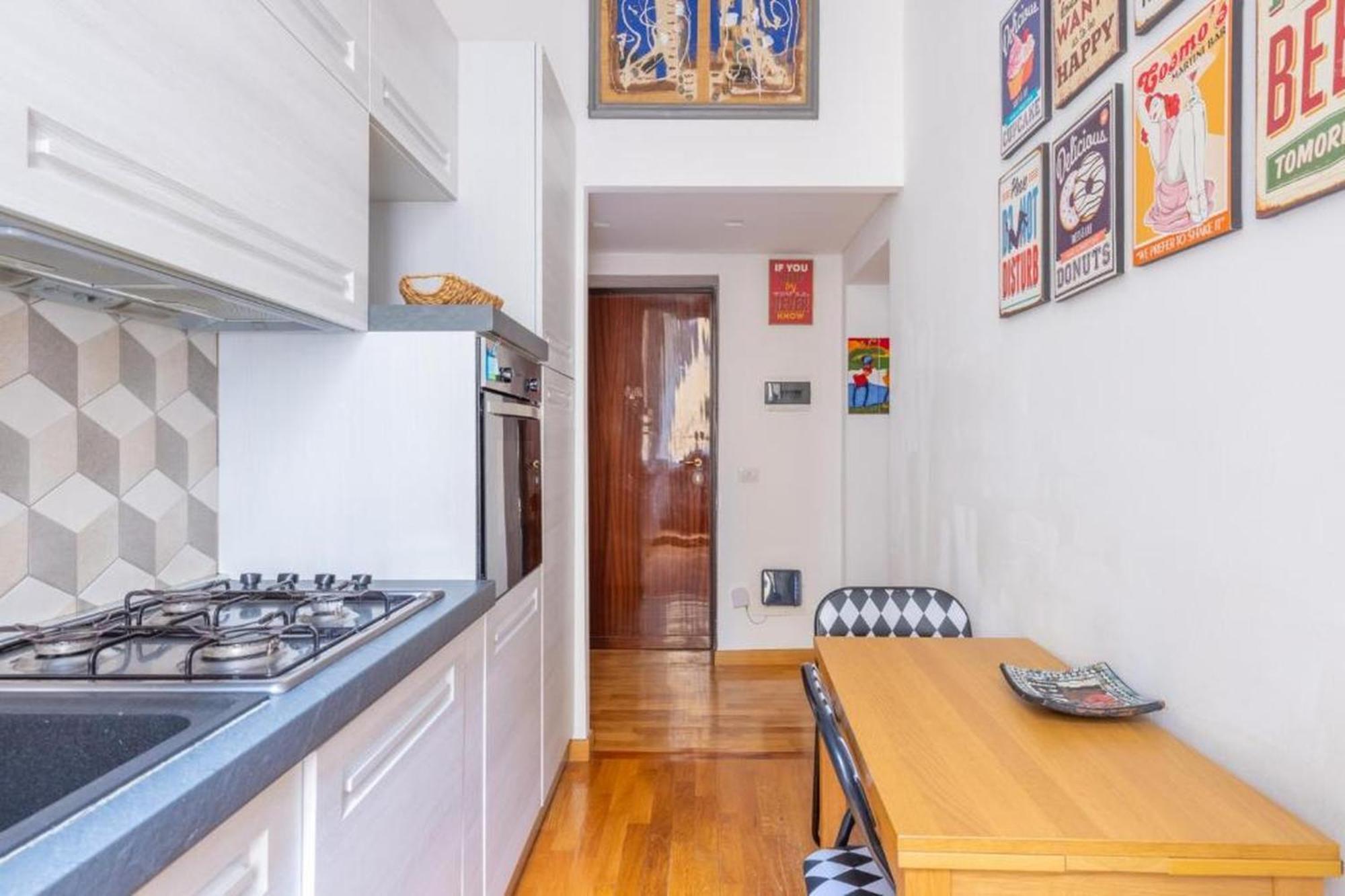 Modern Room - Private Bathroom - Central Rome — Foto 1